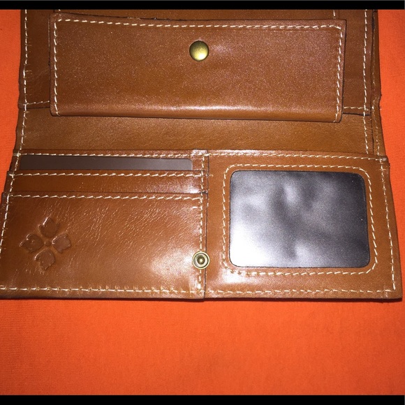 Patricia Nash Wallet - Picture 6 of 8